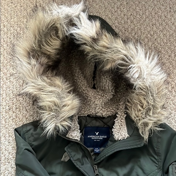 American Eagle Green Jacket with Fur Hood - Picture 2 of 7